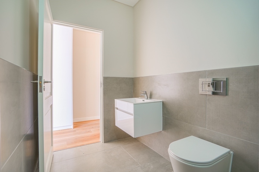 2 Bedroom Property for Sale in Sandown Western Cape